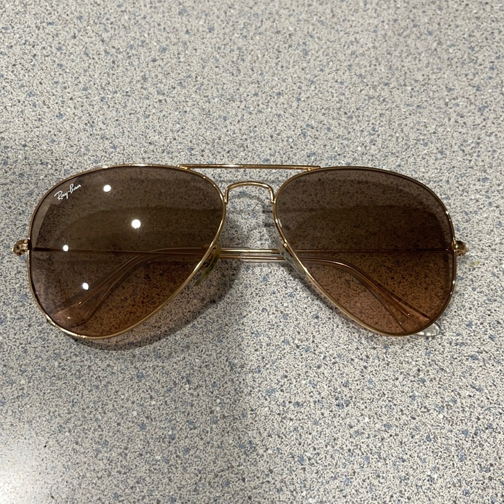 Rayban Large Aviator Sunglasses